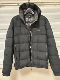 【美品】mont-bell パーマフロストライトダウンパーカ