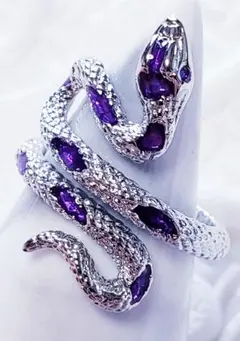 レディースリング　メンズリング　スネークリング　ヘビアクセサリー　指輪　蛇