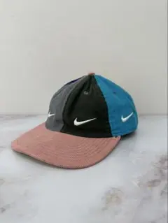 NIKE　ショーンウェザースプーン　キャップ帽子