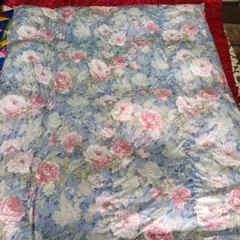 羽毛掛け布団　西川販売フローラルデザイン 　ダウン90% 羽毛1.1㌔