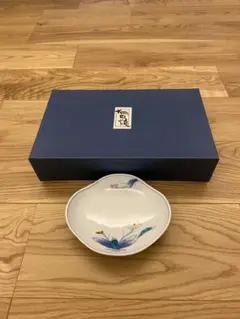 Item thumbnail for item 67b2a3d1-f415-4219-aa0f-bc9a998307e3