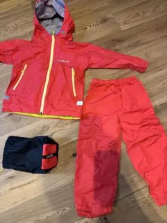 キッズmont-bell 赤 レインウェア 収納袋付き