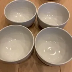 白いストライプ模様の陶器製丼 4個セット