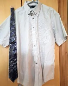 半袖Yシャツ ネクタイ付き