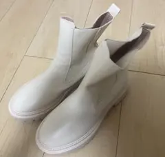 Item thumbnail for item f7dfef37-96c2-4310-8de1-ae11c97369d2