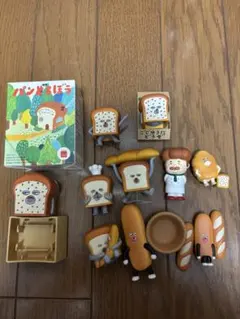 パンどろぼう　ガチャガチャ　ハッピーセット
