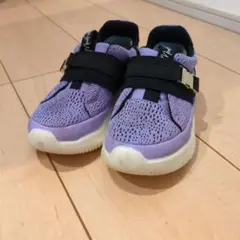 子供スニーカー　19センチ　紫