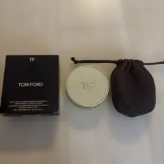 TOM FORD トレースレス タッチ ファンデーション 0.7 PEARL - メルカリ