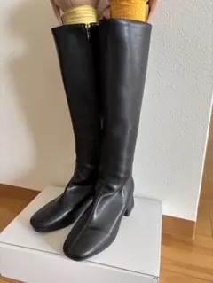 ロングブーツ　黒　レザー　PU 23センチ　ローヒール