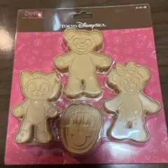 東京ディズニーシーグッズ　クッキー型　ダッフィー　ジェラトーニ　シェリーメイ