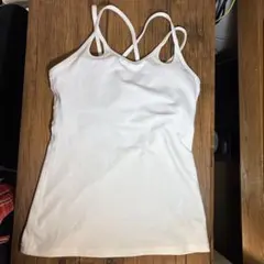 AUMNIE クロスストラップ タンクトップ ホワイト　Mサイズ