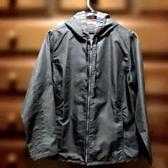 紺色　薄型　ウインドパーカー