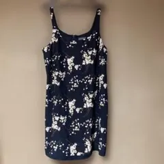 Banana Republic シルク ノースリーブ 花柄 ワンピースのサムネイル