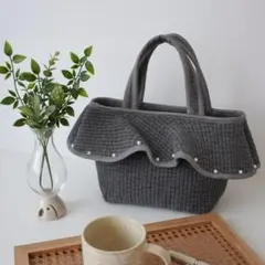 Pupuさま専用　ヌビバッグ　スワン刺繍　ショルダーバッグ　二点 Pupuさま専用 ヌビバッグ スワン刺繍 ショルダーバッグ 二点 - メルカリ