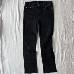 GAP【8/29R】クラシックストレートブラックデニム 定番 着回し万能シンプルのサムネイル