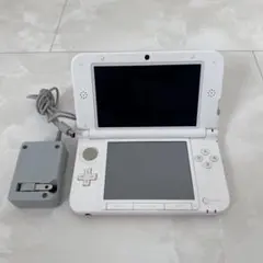 大人気ピンク　 3DS ll本体　充電器 美品