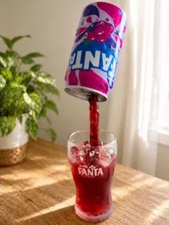 食品サンプル　持ち上げ　ファンタグレープ　水滴付き