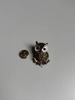 フクロウ ピンバッジ
