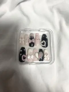 地雷系 ネイルチップ 黒 ピンク リボン ハート 量産型 韓国 ガーリー 可愛い