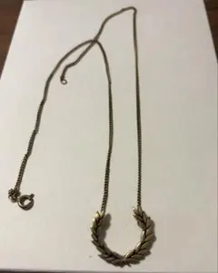 新品未使用】フレッドペリー FRED PERRY ロ ゴネックレス シルバー