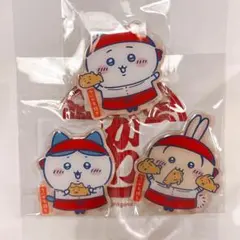 ちいかわ　ちいかわ焼き　店員さんなおみやげマグネット　ハチワレ　うさぎ　アクリル