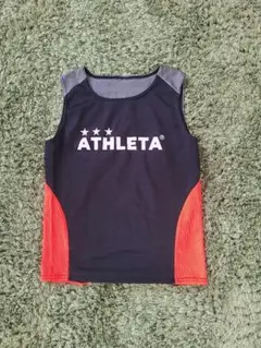 ATHLETA ノースリーブアンダーシャツ 黒/赤　　　 120
