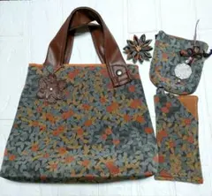 敬老の日のプレゼント縮緬トートバッグ、眼鏡入れ、ミニ巾着、つまみ細工ブローチ