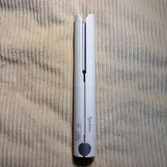 Ryan boo ストレートヘアアイロン ホワイト