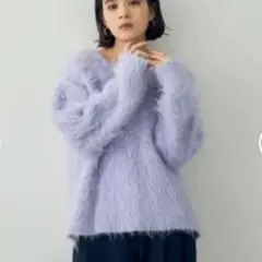 美品イェッカ ヴェッカシャギーVネックニットパープル