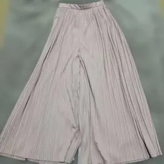 薄いピンク プリーツ ワイドパンツ M
