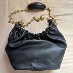 2026年最新】LOEWE スクイーズバッグ スモール（ナパラム）の人気
