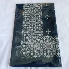 幾何学柄 スカーフ バンダナ 55cm 正方形