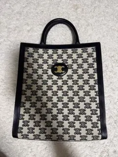 CELINE トリオンフ キャンバス トートバッグのサムネイル