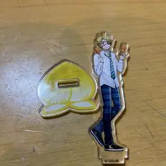 カラフルピーチ たっつん ファミマアクリルスタンド
