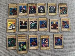 遊戯王 バンダイ版 初期 モンスターカード 大量まとめ売り 約160枚 ワイト 遊戯王 バンダイ版 初期 モンスターカード 大量まとめ売り 約160枚