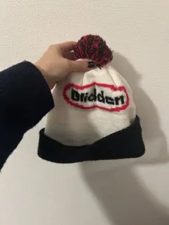 ポンポンニット帽