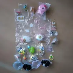 めじるしアクセサリー　ペネロペ　ムーミン　たまごっち　しずくちゃん