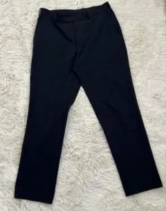 UNIQLO 感動パンツ　ネイビー