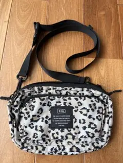 Kiu ヒョウ柄 ショルダーバッグ