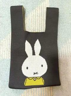 【新品未使用】ミッフィー ニットミニバッグ