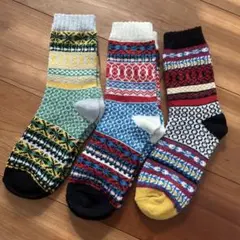 新品未使用　多色柄ソックスセット　3足セット