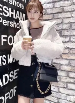 リゼクシー　フェイクファーブルゾン