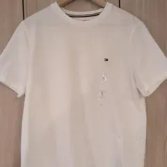 【新品】TOMMY HILFIGER ホワイト Tシャツ S