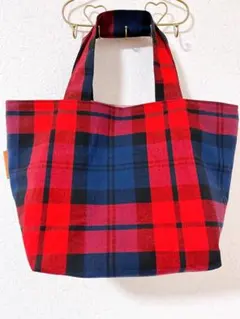 Item thumbnail for item 8867027a-3161-482b-8c9f-4104a1ec3ab2