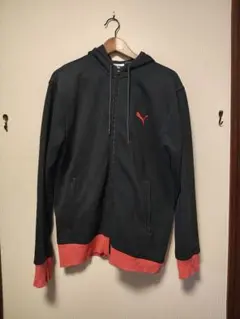 PUMA　トルコ製　ジップ フードパーカー　ビンテージ