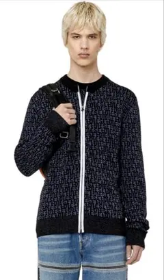 【新品・未使用】DIESEL モノグラムジャガード ジップニット カーディガンのサムネイル