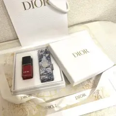 Dior バースデーギフト ルージュディオール720 ヴェルニ999