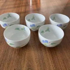 青い花の湯飲み5個セット