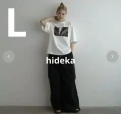 新品 しまむら hideka ビッグフォト オフホワイト Tシャツ Ｌ 完売のサムネイル