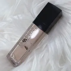 ディオールスキン フォーエヴァー スキン コレクト コンシーラー　0N
